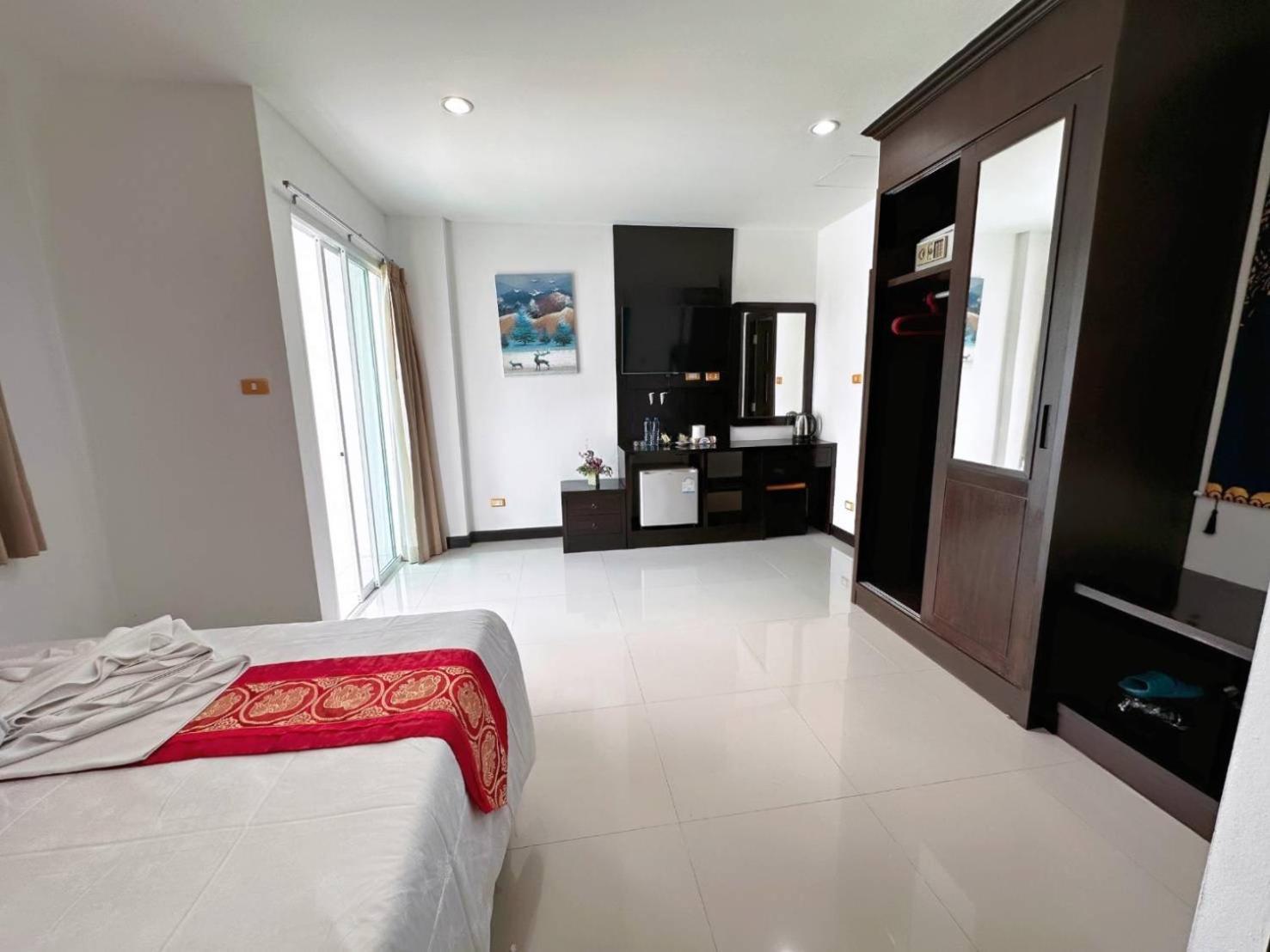Abby'S House Hotel Patong Exterior foto